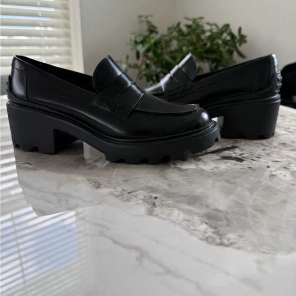 Tod's Black Chunky Heel Loafers MOST BEAUTIFUL 🎩 - Picture 7 of 11